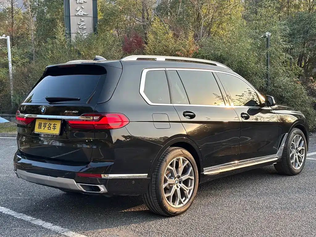 BMW X7 2022 — фото 16