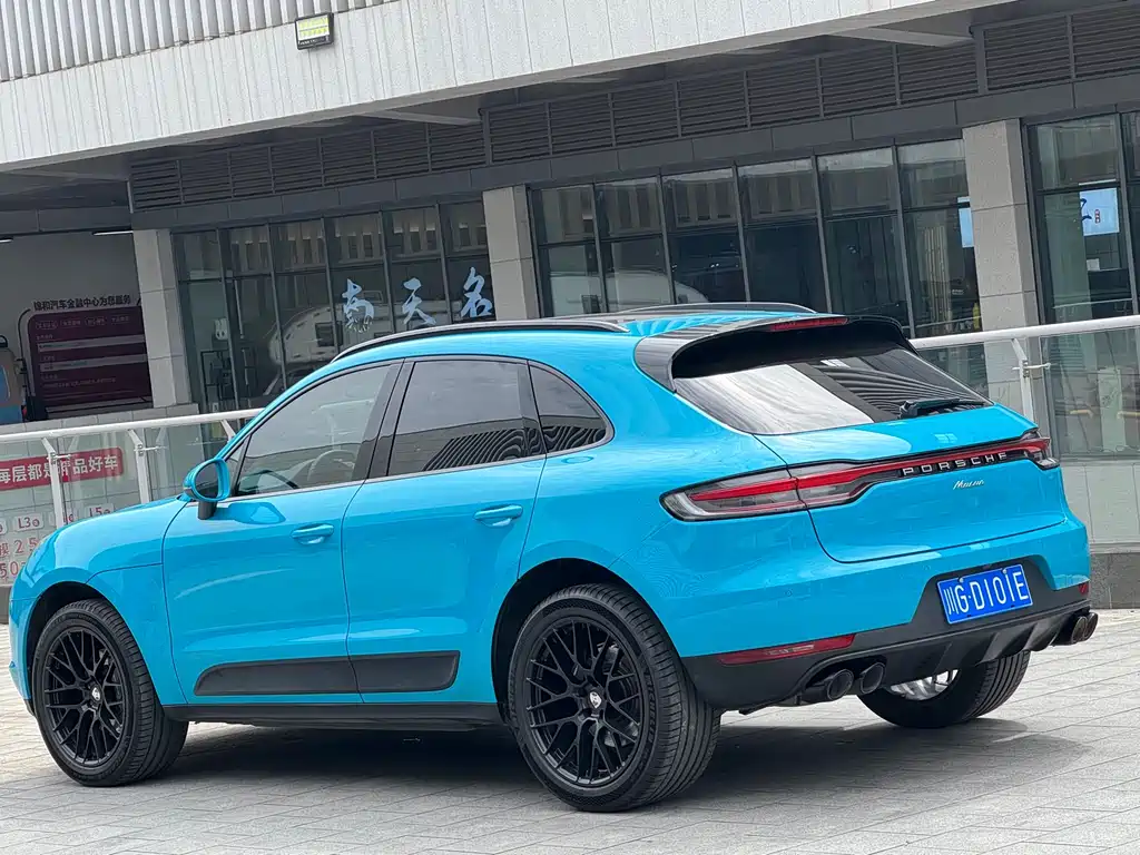 Porsche Macan 2018 — фото 6
