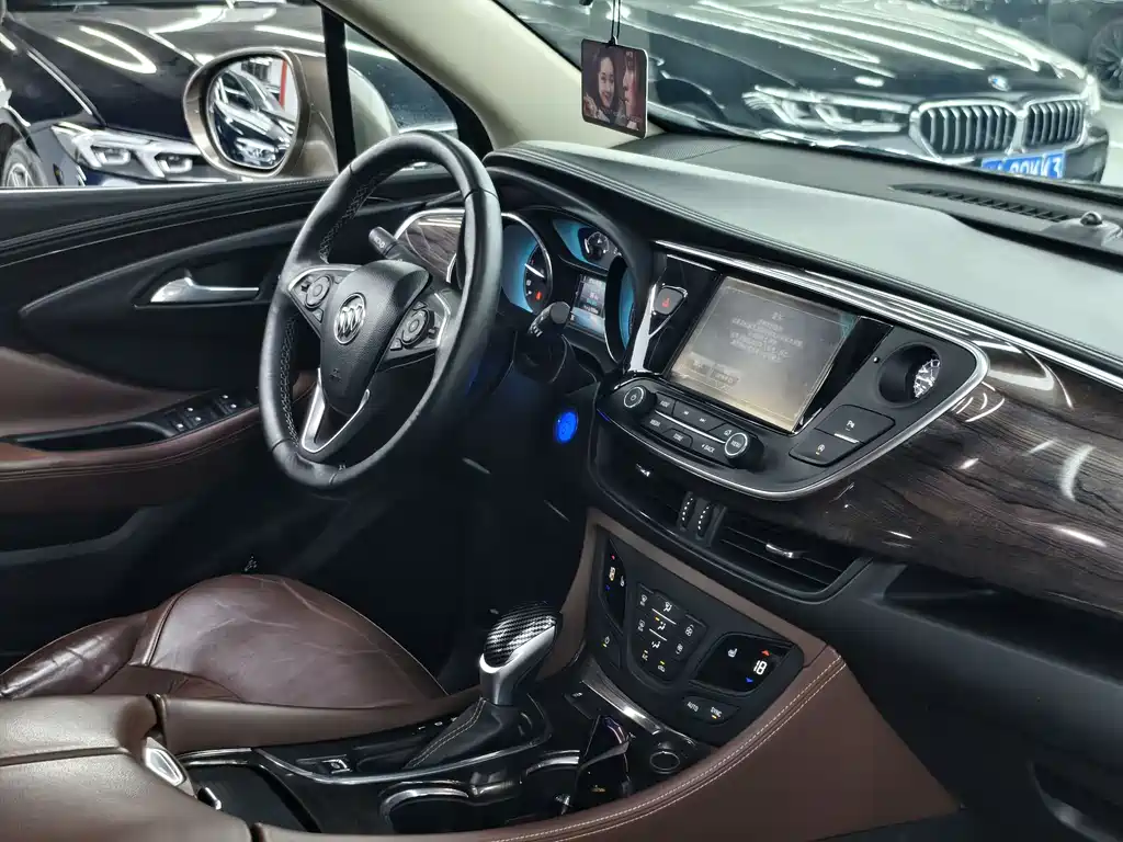 Buick Envision Plus 2016 — фото 9