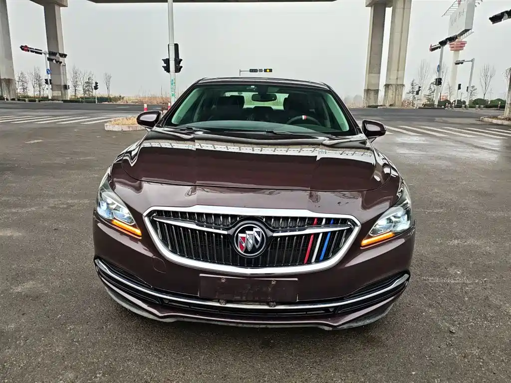 Buick LaCrosse 2018 — фото 3