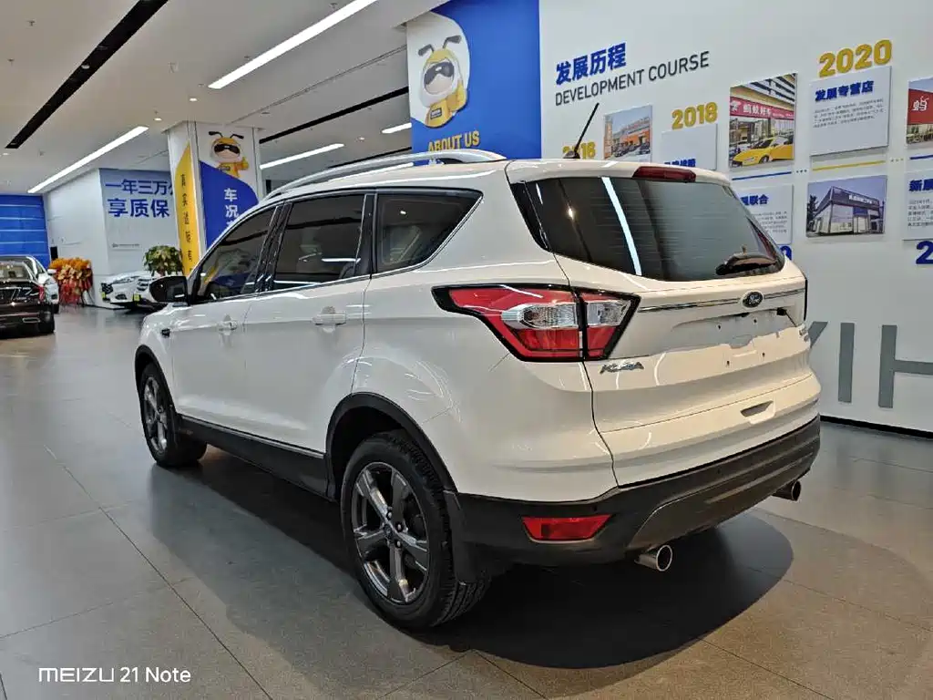 Ford Kuga 2020 — фото 4