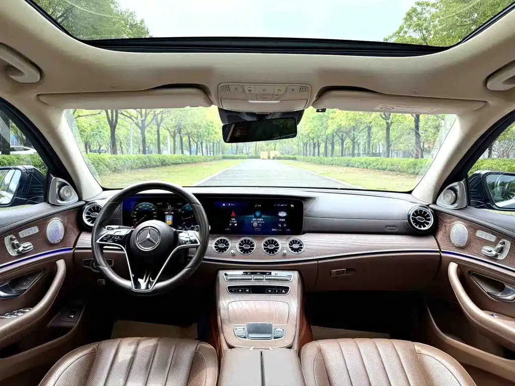 Mercedes-Benz E-Class 2021
