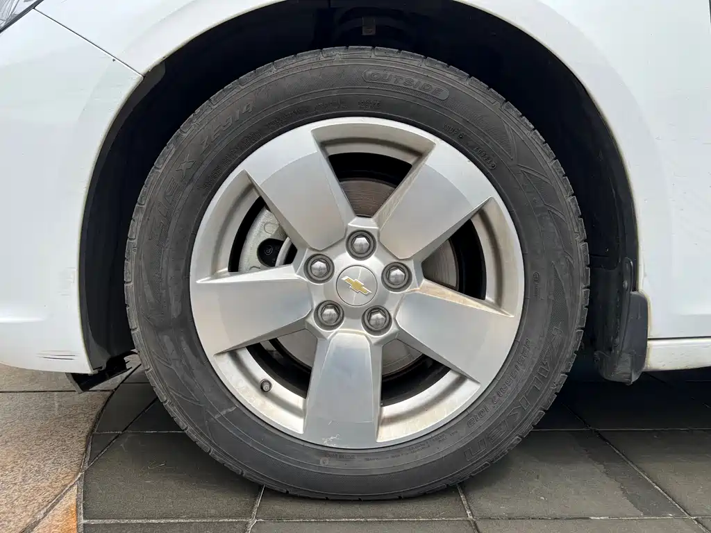 Chevrolet Malibu 2015 — фото 20