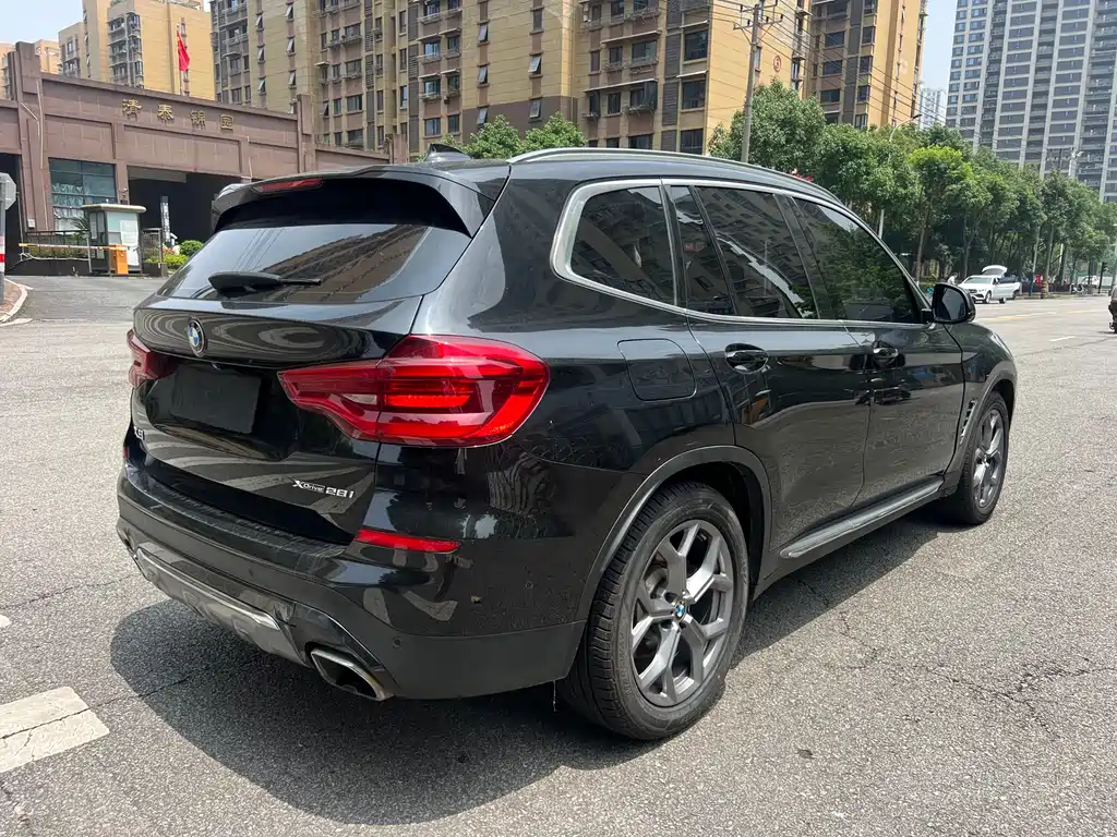 BMW X3 2020 — фото 11