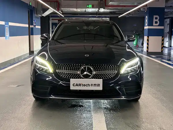 Mercedes-Benz C-Class 2020