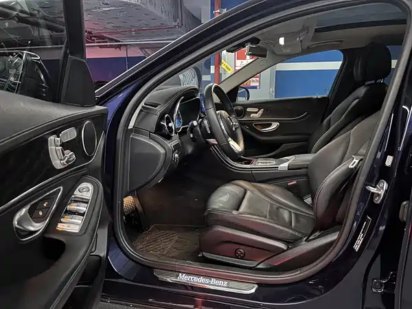 Mercedes-Benz C-Class 2020