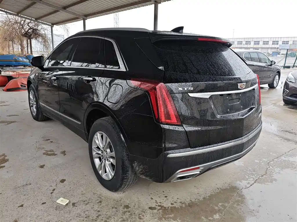Cadillac XT5 2021 — фото 23