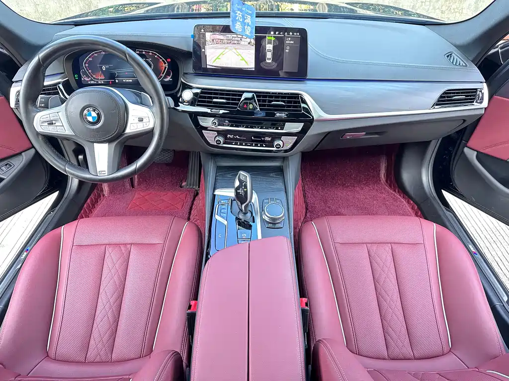 BMW 5 Series 2023 — фото 13