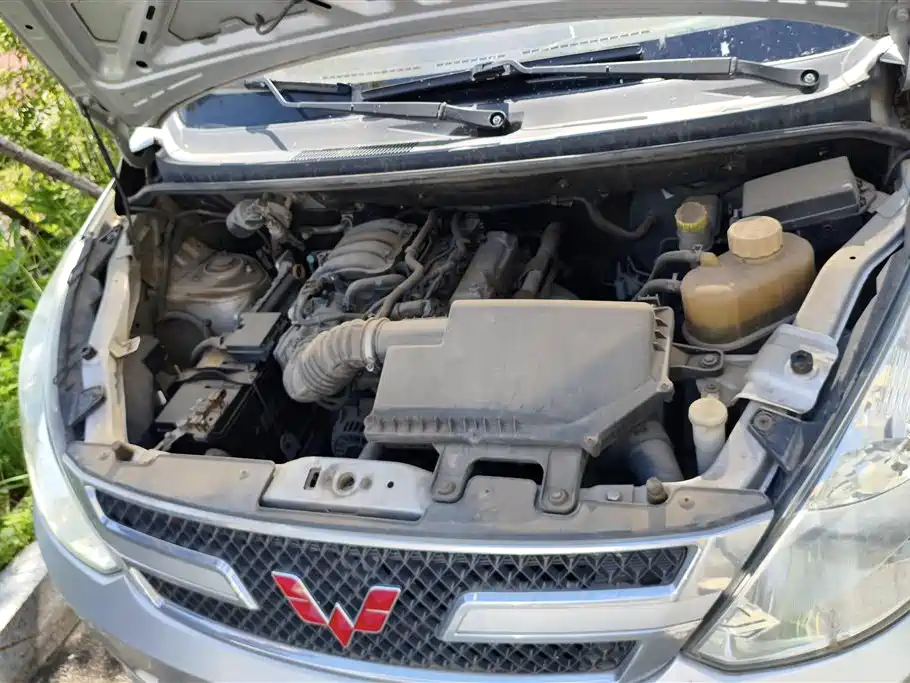 Wuling Rongguang V 2017 — фото 10
