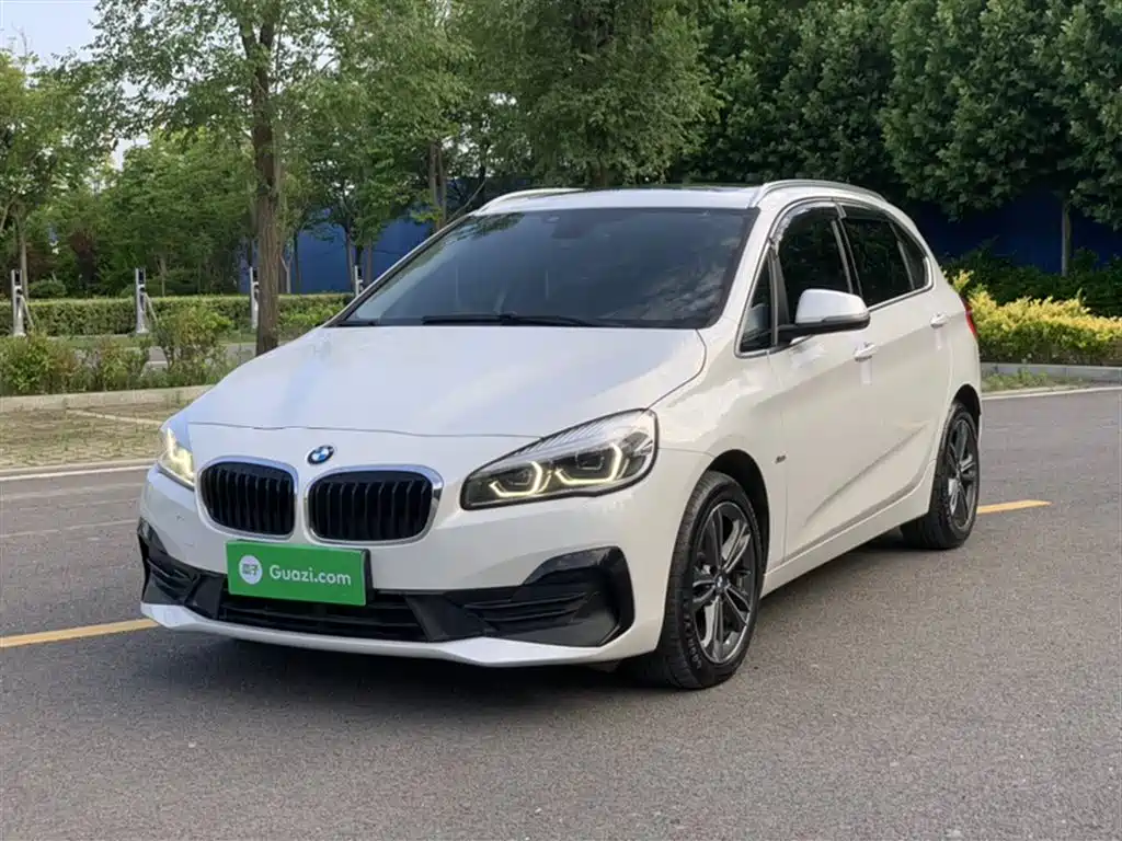BMW 2 Series Active Tourer 2019 — фото 1