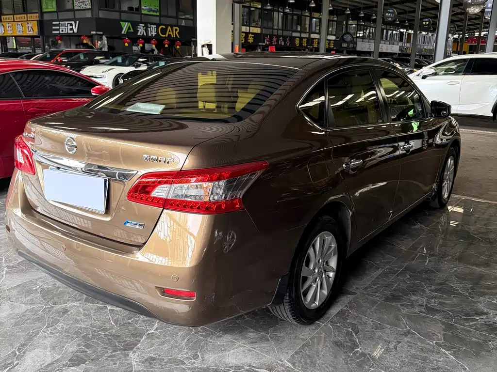 Nissan Sylphy 2012