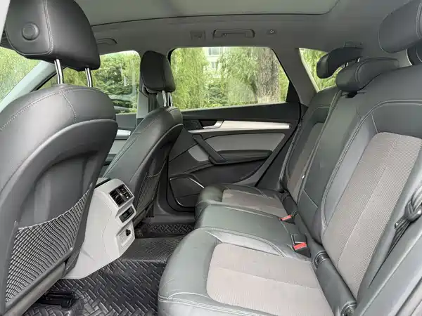 Audi Q5L 2019