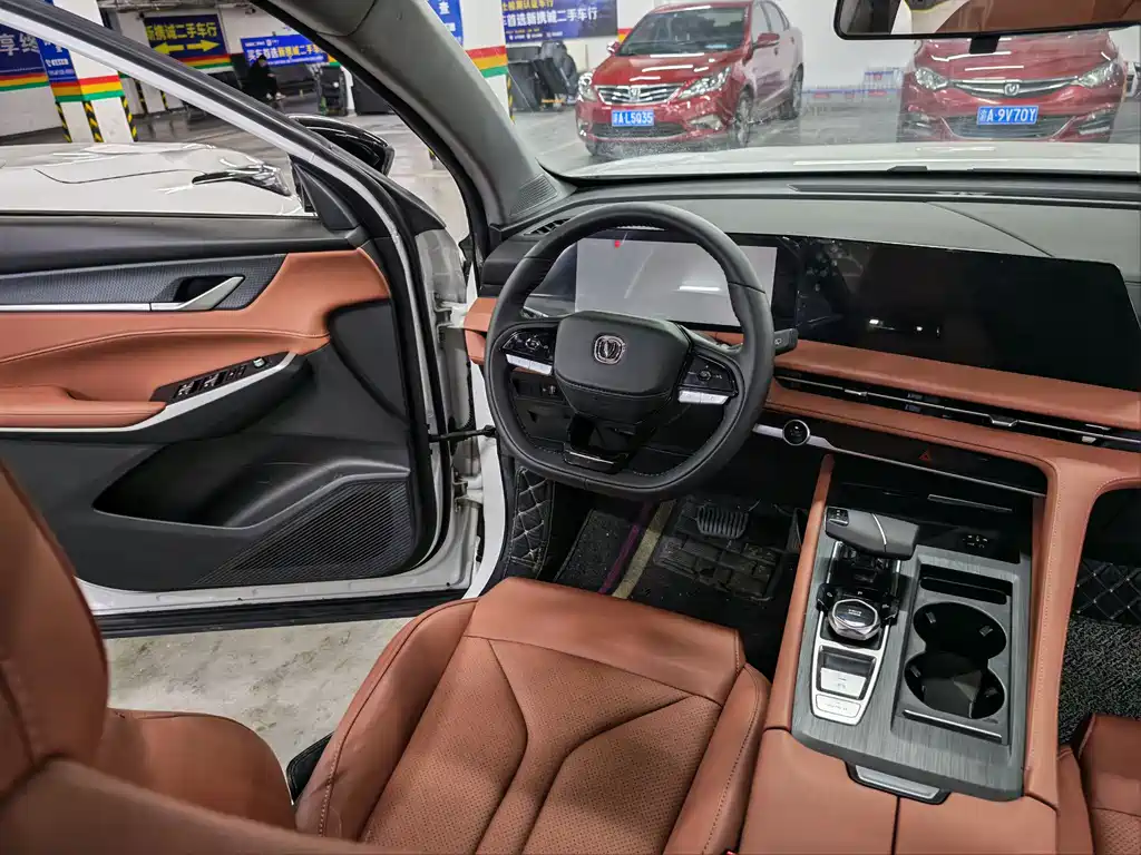 Changan CS75 PLUS 2024 — фото 14