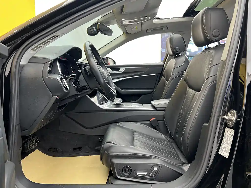 Audi A6L 2023