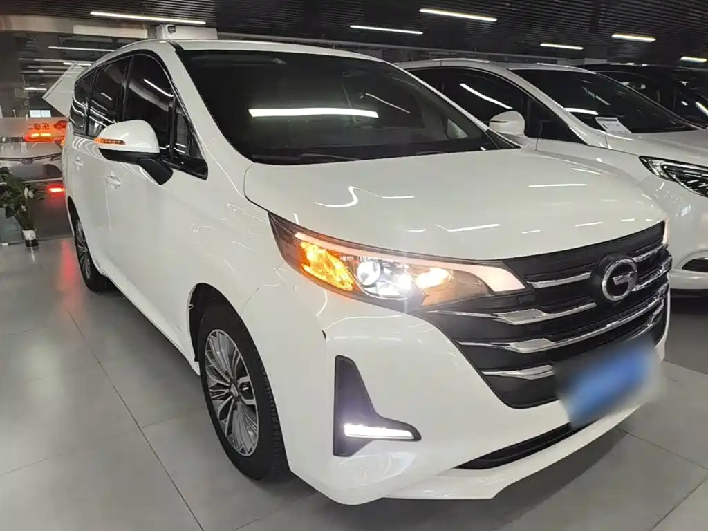 GAC Motor Trumpchi M6 2019 — фото 4
