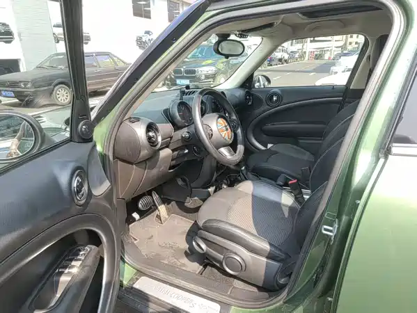 MINI Countryman 2014