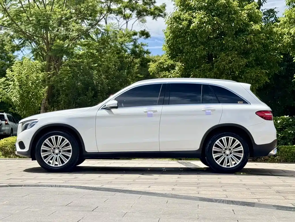 Mercedes-Benz GLC 2016 — фото 10