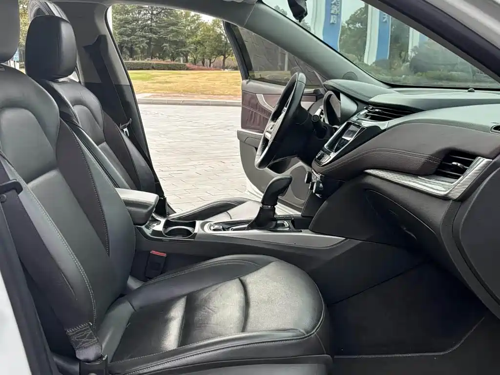 Chevrolet Malibu 2017 — фото 10