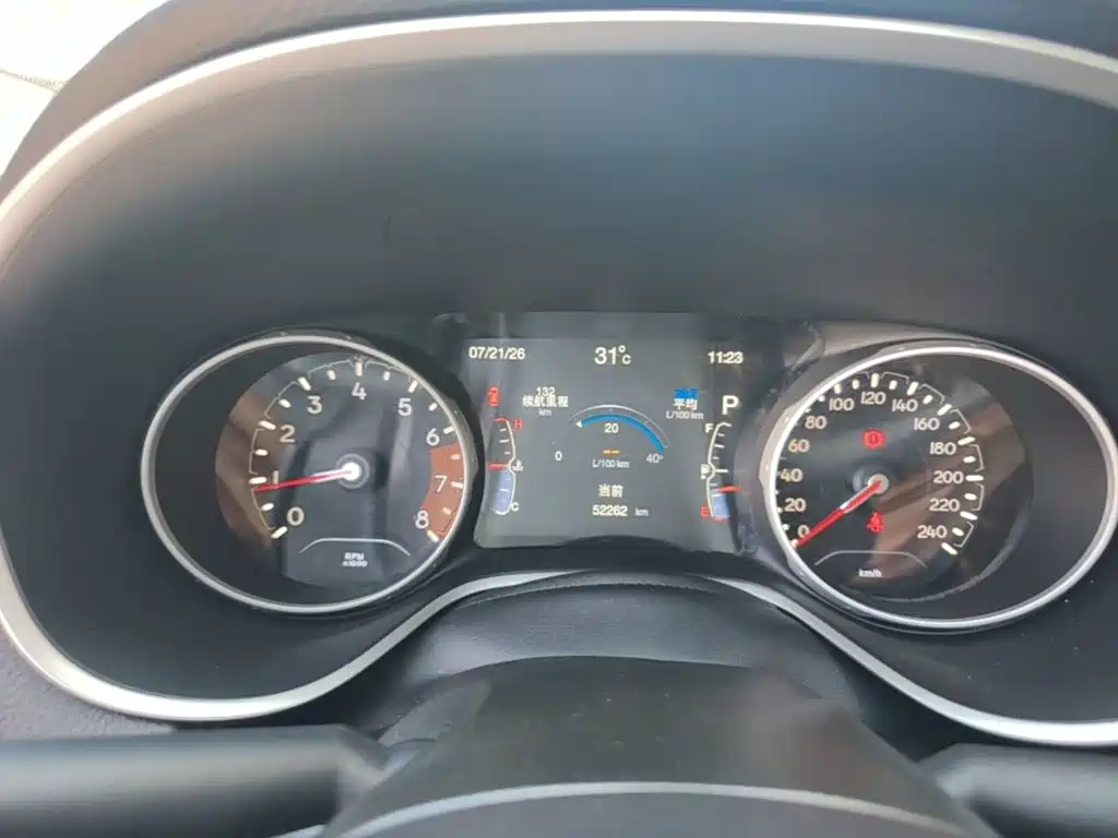 Jeep Compass 2019 — фото 12