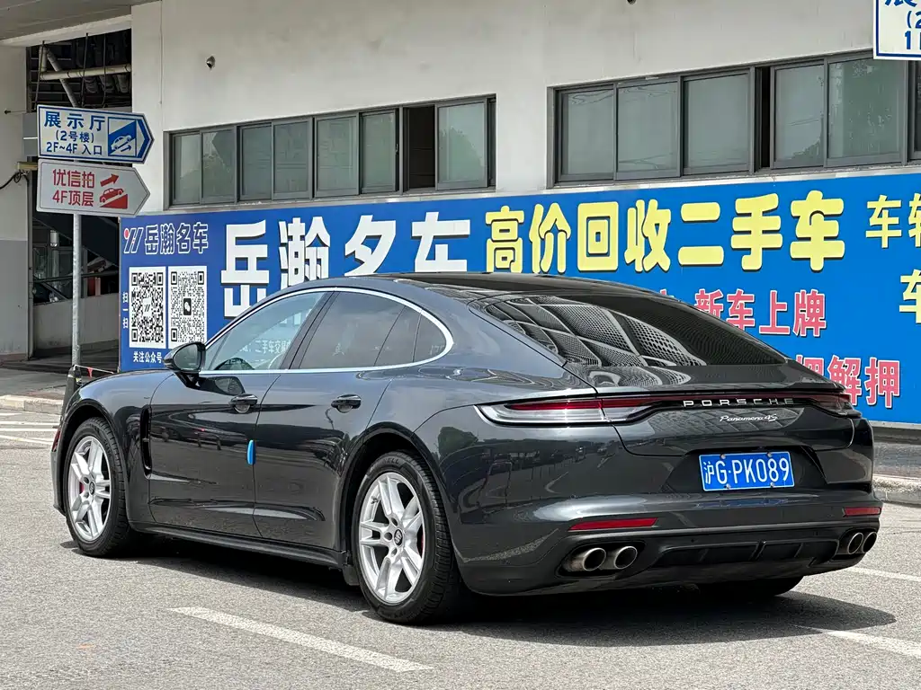 Porsche Panamera 2023 — фото 11