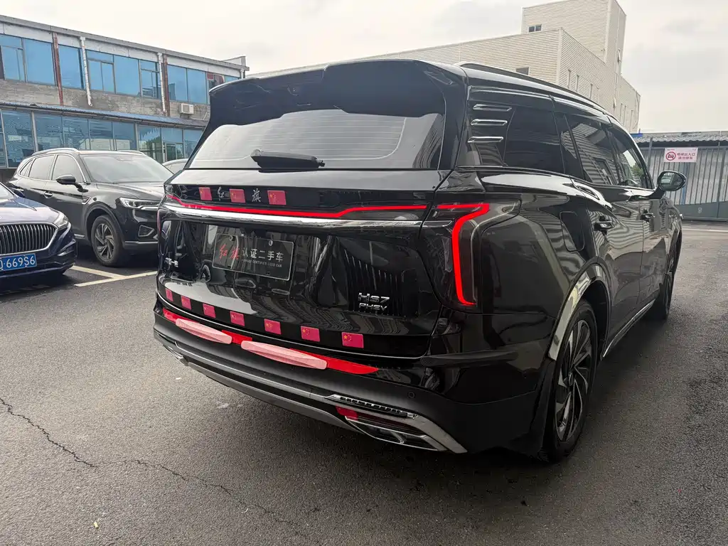 Hongqi HS7 PHEV 2025 — фото 12