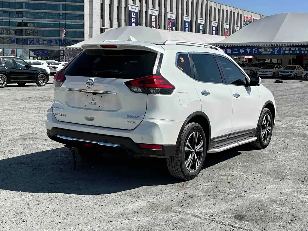 Nissan X-Trail 2023 — фото 9