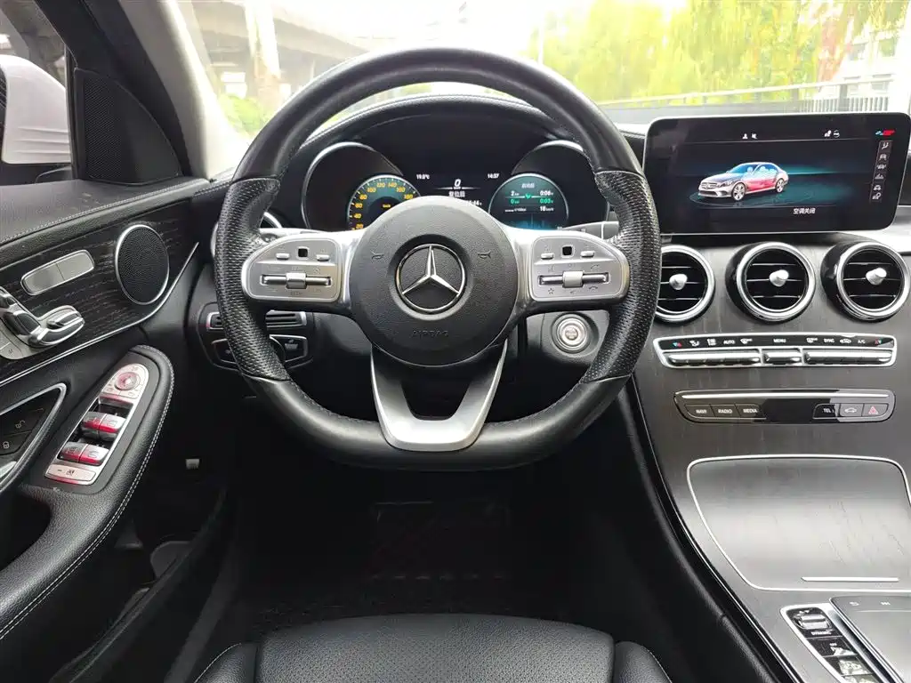 Mercedes-Benz C-Class 2022 — фото 14
