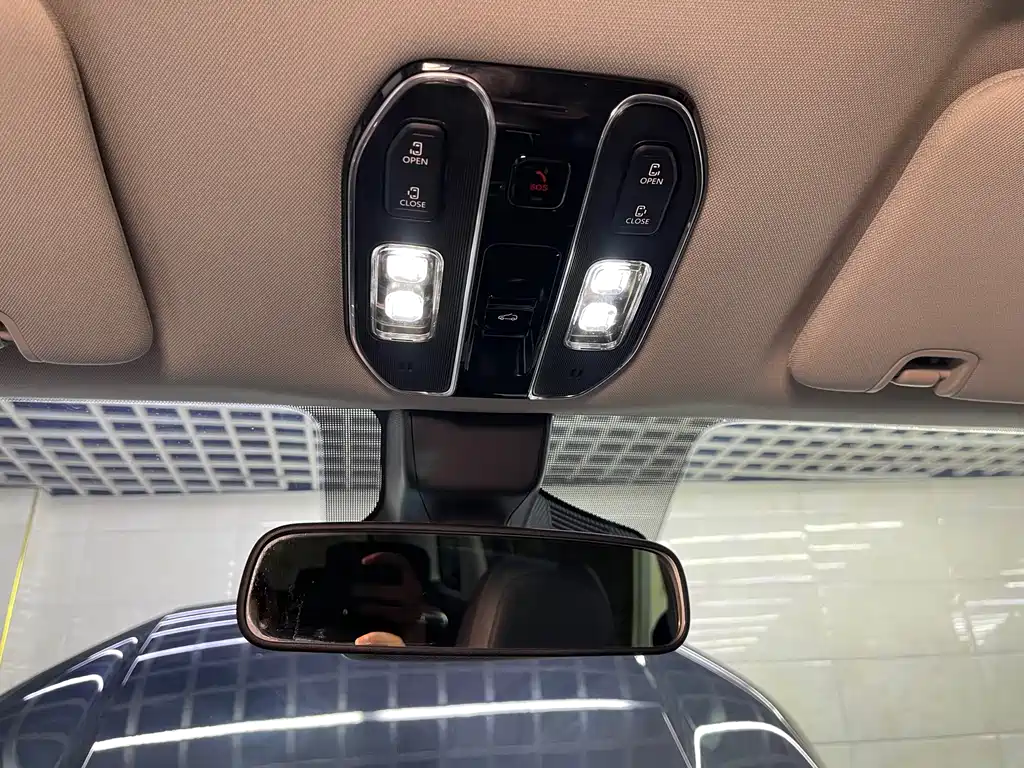 GAC Motor Trumpchi M8 2025 — фото 11