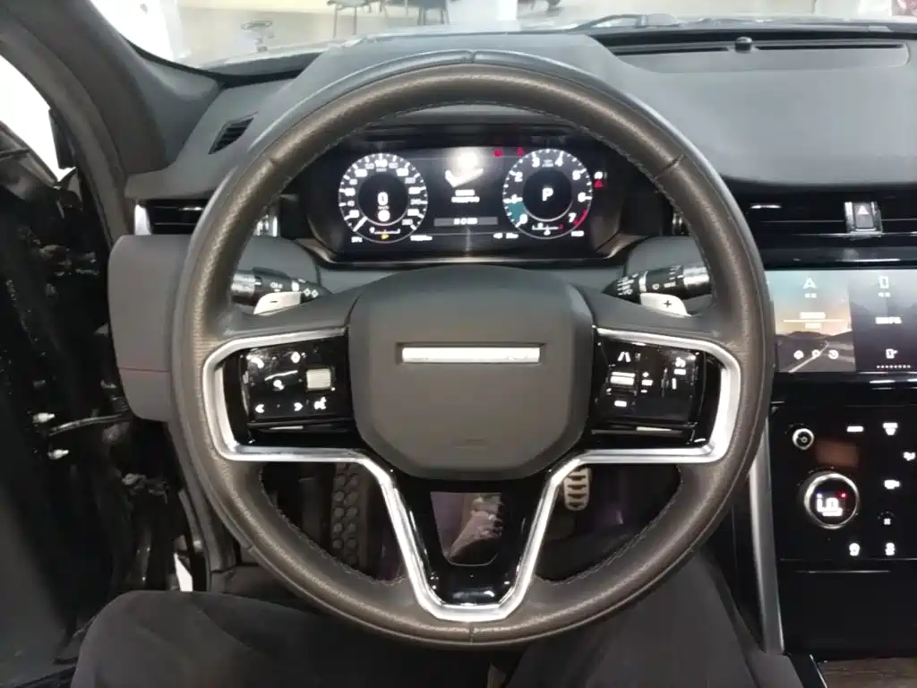 Land Rover Discovery Sport 2022 — фото 11