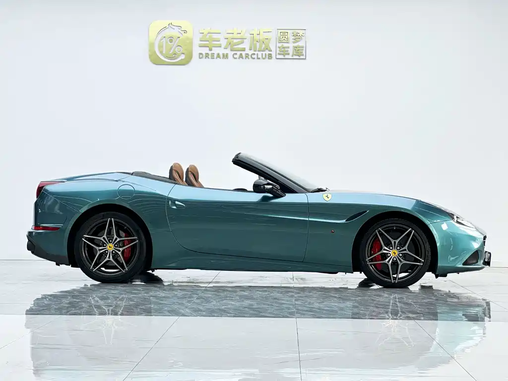 Ferrari California T 2016 — фото 14