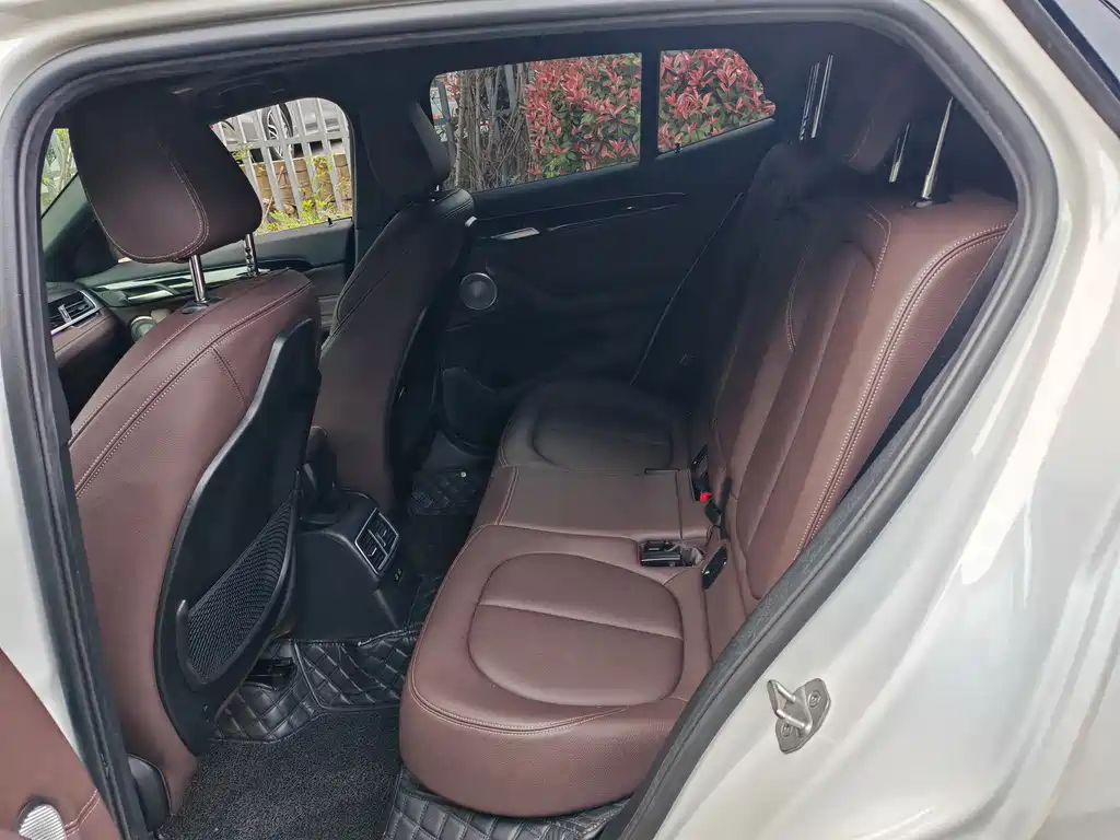 BMW X2 2021 — фото 10