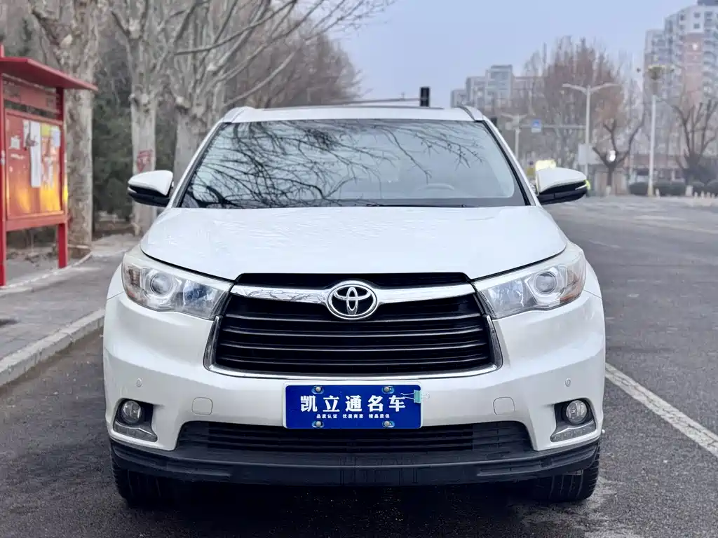 Toyota Highlander 2016 — фото 2