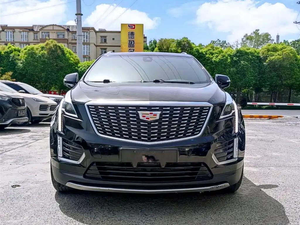 Cadillac XT5 2021 — фото 2
