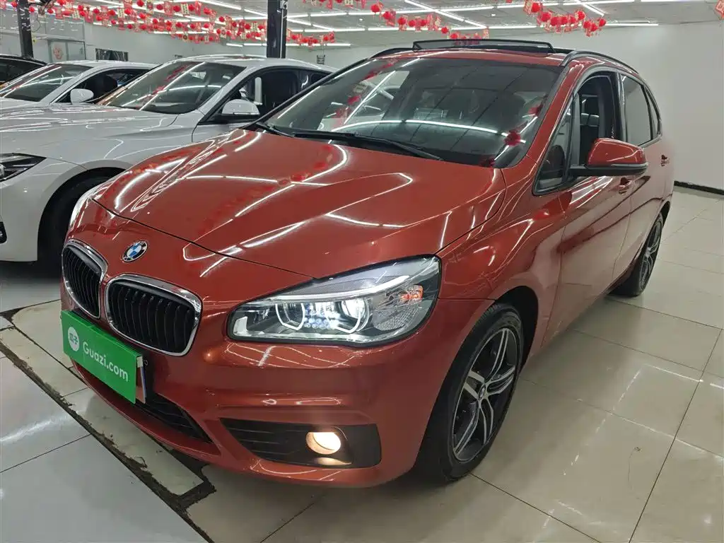 BMW 2 Series Active Tourer 2016 — фото 1