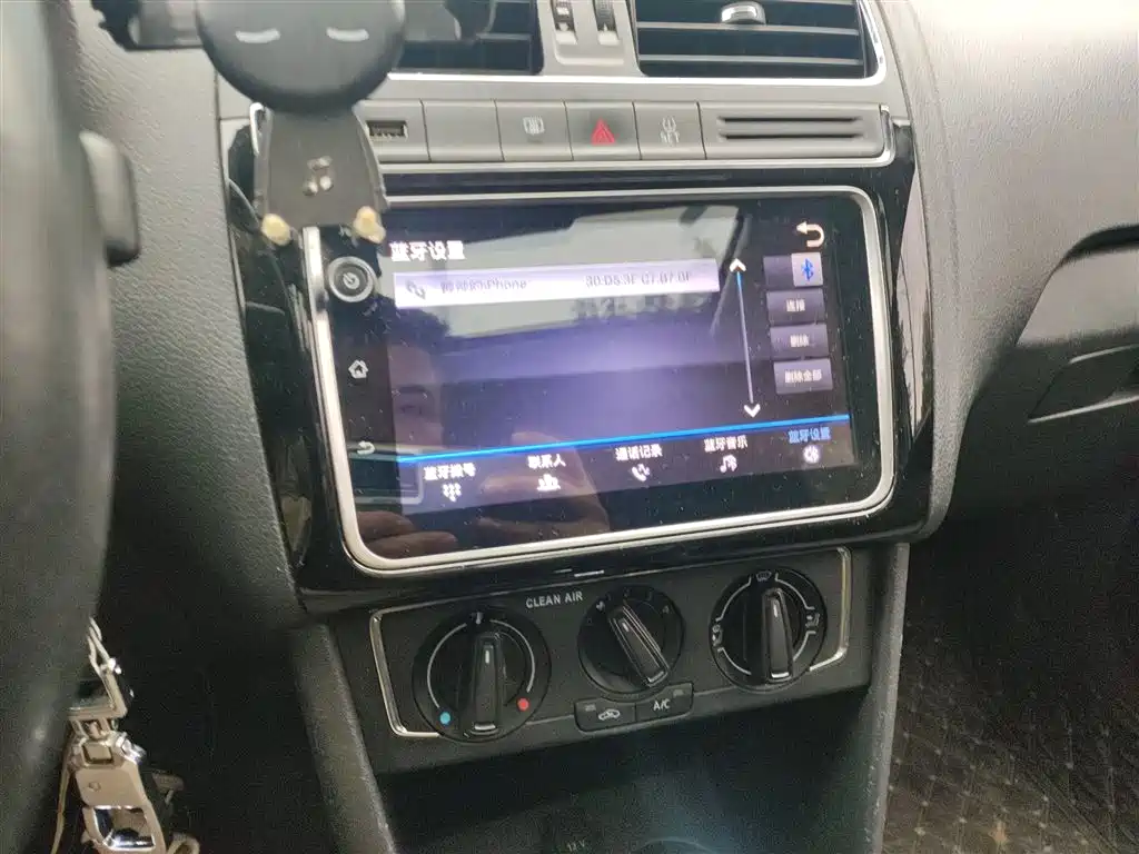Volkswagen Polo 2019 — фото 9