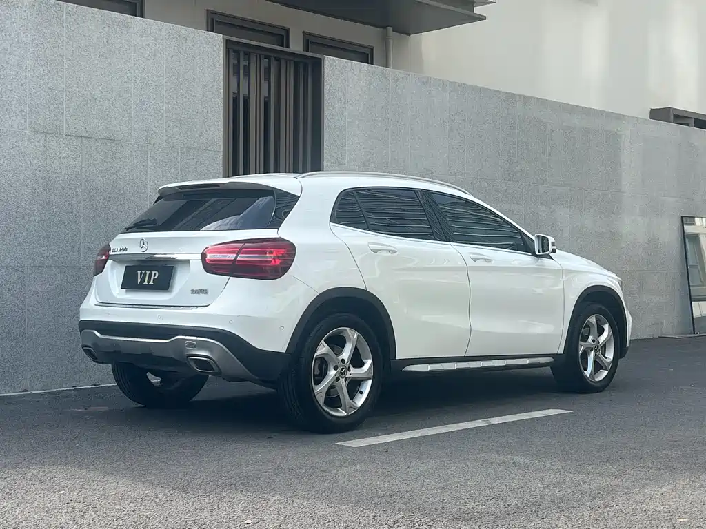 Mercedes-Benz GLA 2019 — фото 6