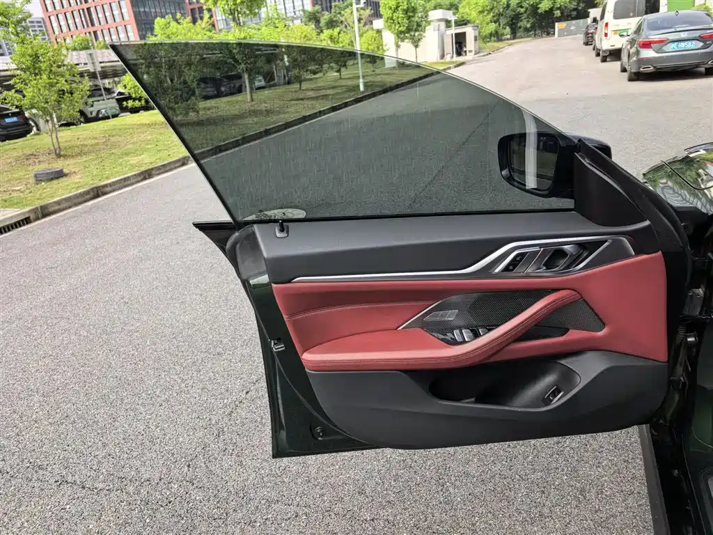 BMW 4 Series 2022 — фото 12