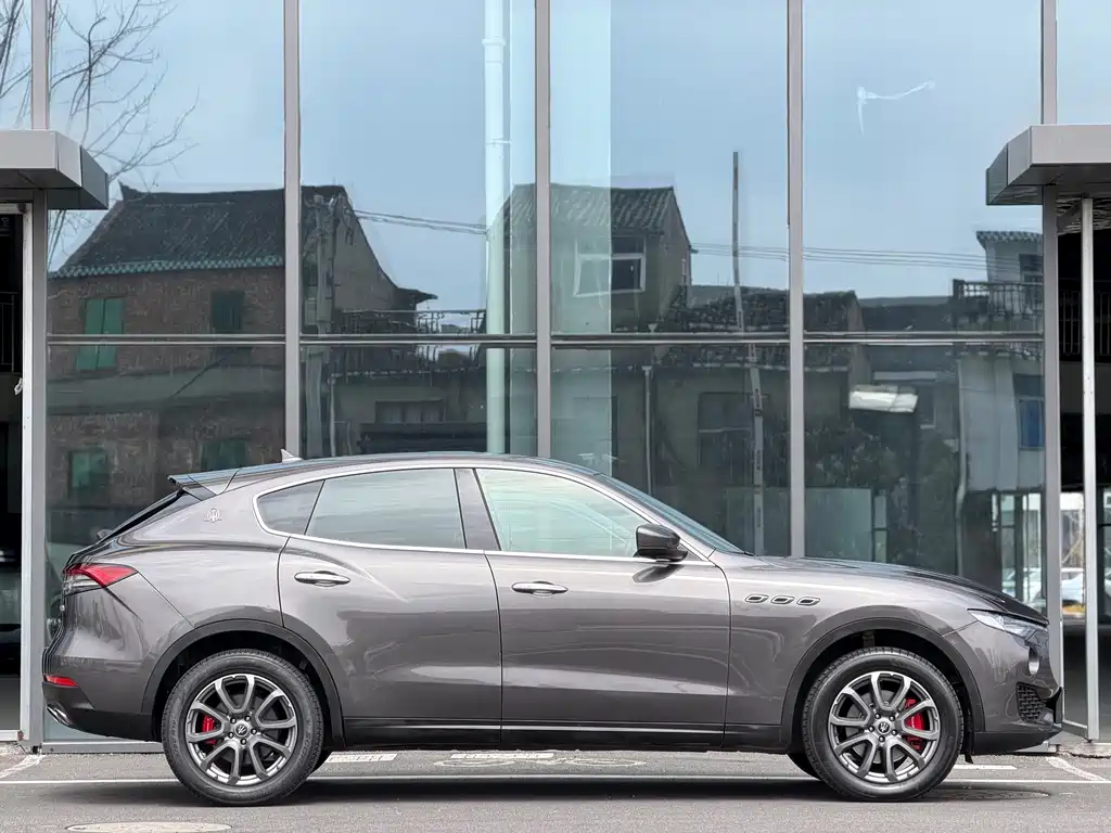 Maserati Levante 2021 — фото 3