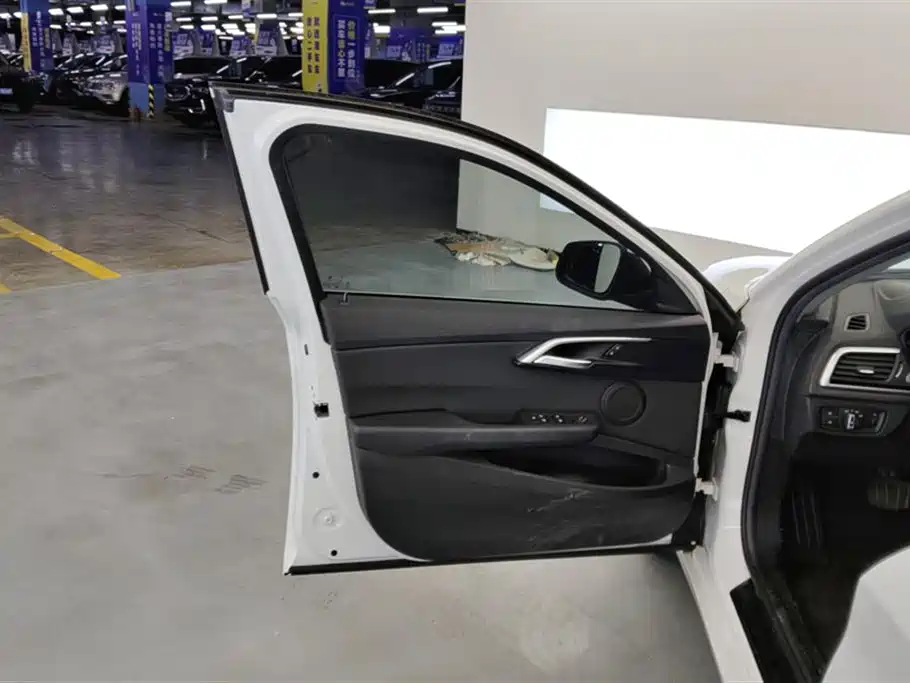 BMW 1 Series 2019