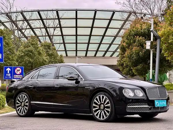 Bentley Flying Spur 2013