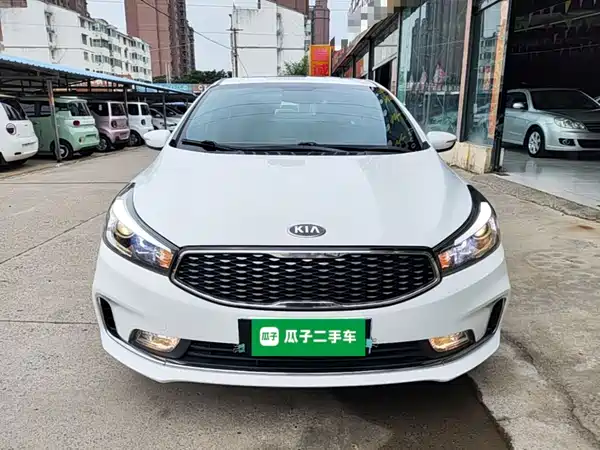 Kia K3 2016
