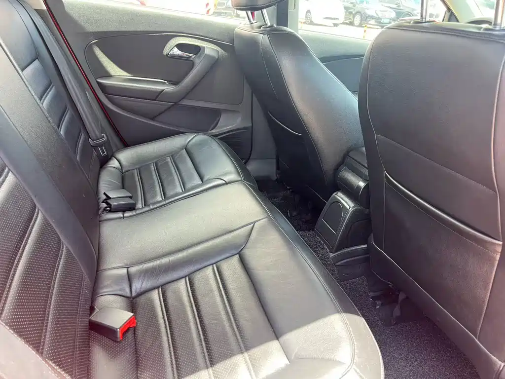 Volkswagen Polo 2013