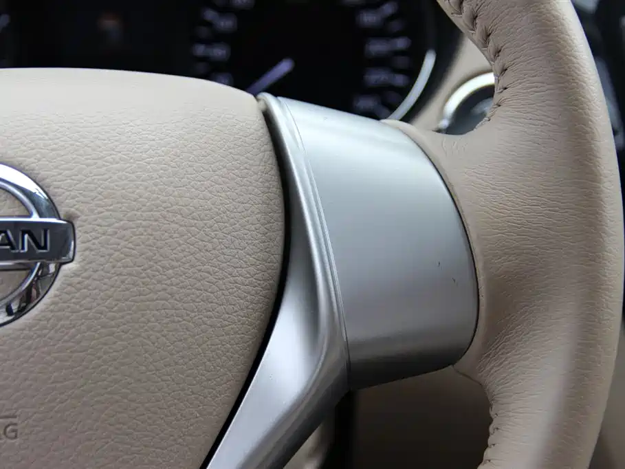 Nissan X-Trail 2015 — фото 19