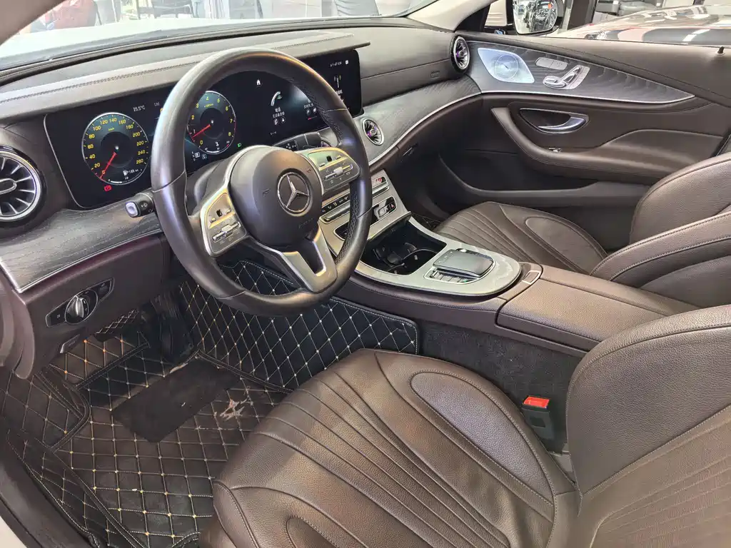 Mercedes-Benz CLS 2021 — фото 3