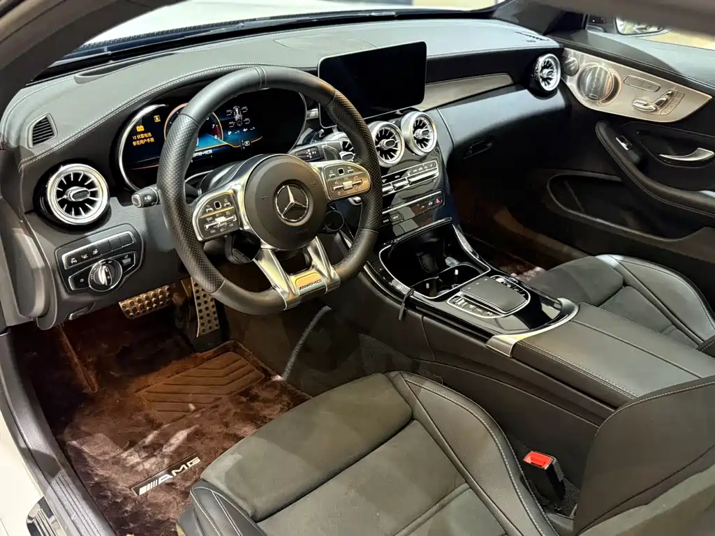 Mercedes-Benz C-Class AMG 2020 — фото 8