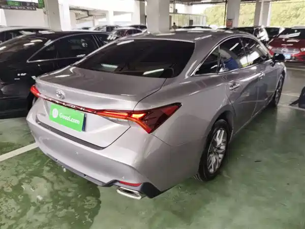 Toyota Avalon 2022