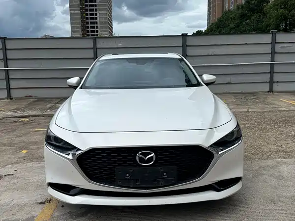 Mazda 3 Axela 2021