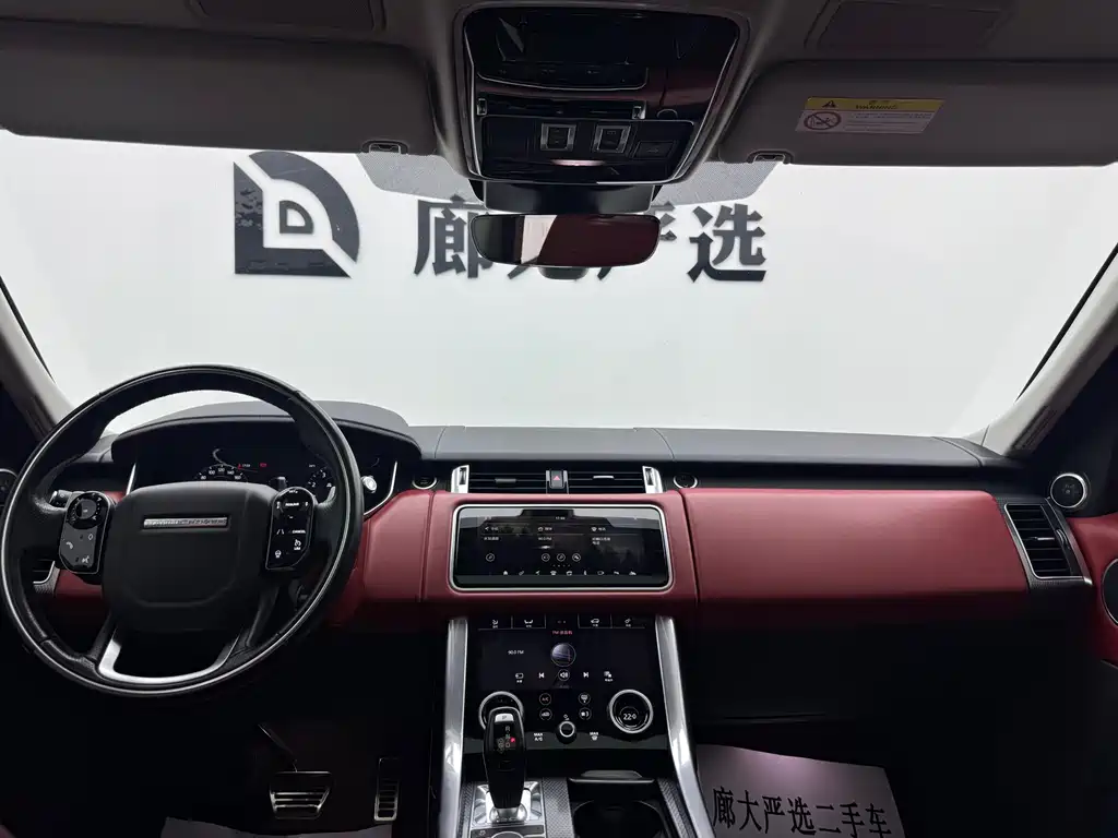 Land Rover Sport 2021