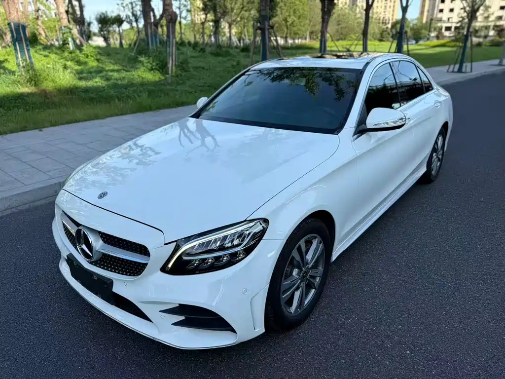 Mercedes-Benz C-Class 2019 — фото 1