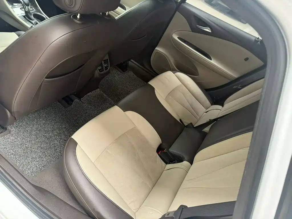 Buick Verano 2017 — фото 13